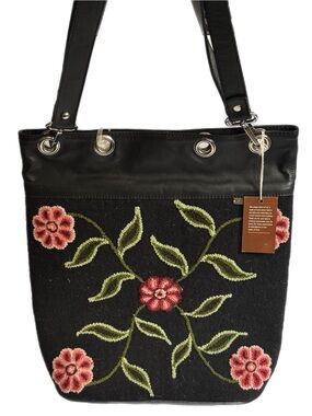 Alma Soul Claudia Peru Wool Leather Embroidered Floral Boho Shoulder Bag Purse